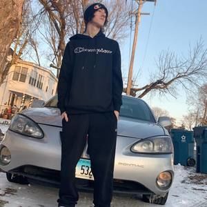 Meet your Posher, Coby